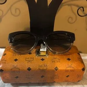 MCM | Accessories | Nwt Mcm Tan Visetos Black Sunglasses  display picture 1